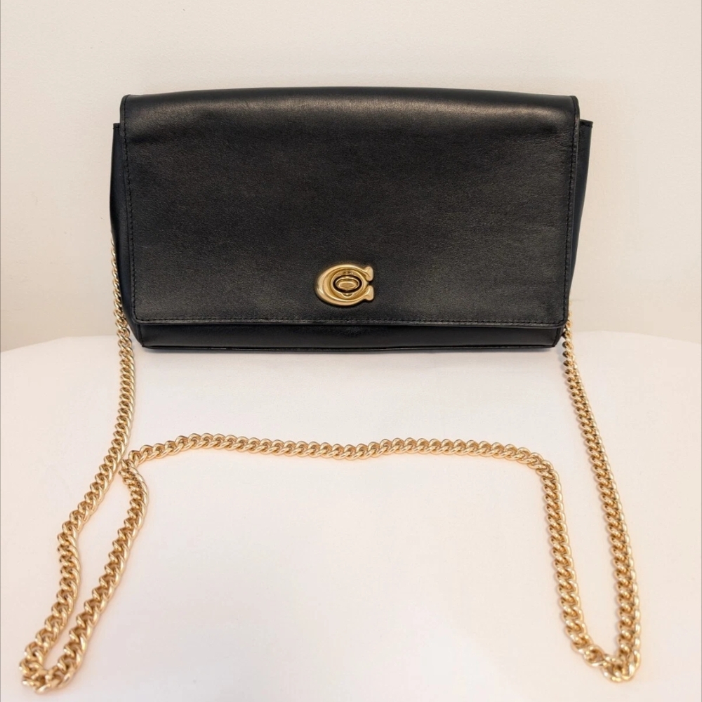 Coach New York Alexa Women's Black Turn Lock Clutch Leather Crossbody Bag 38965